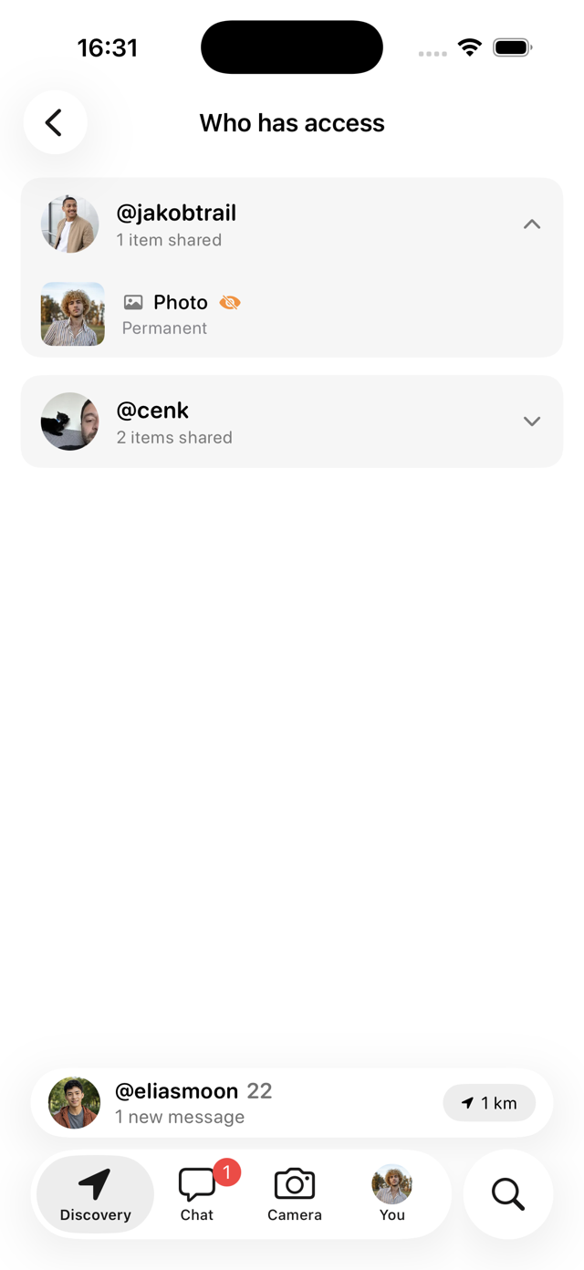 Abbs light-mode Who has access screen listing people with shared photo access